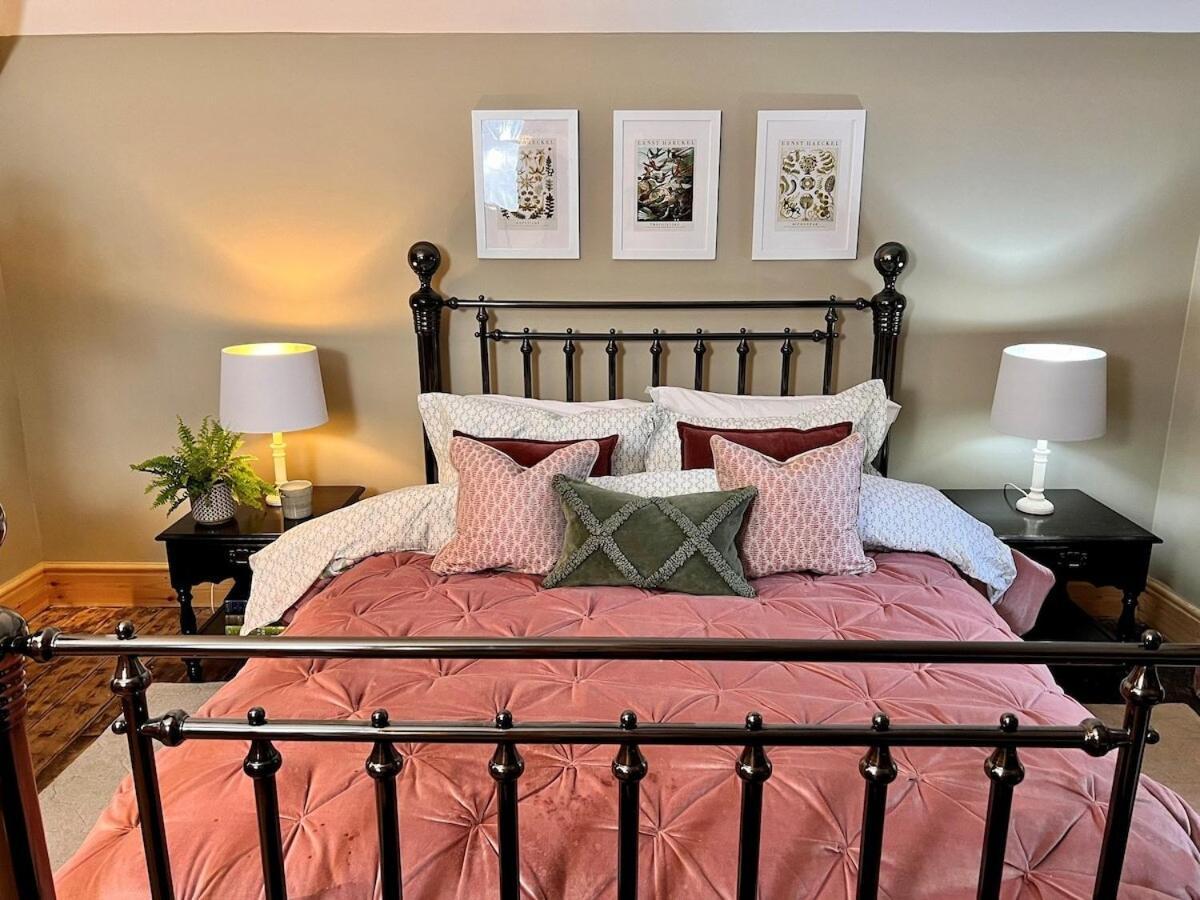 6 - Central Location - Entire House - Free Parking Merthyr Tydfil Εξωτερικό φωτογραφία