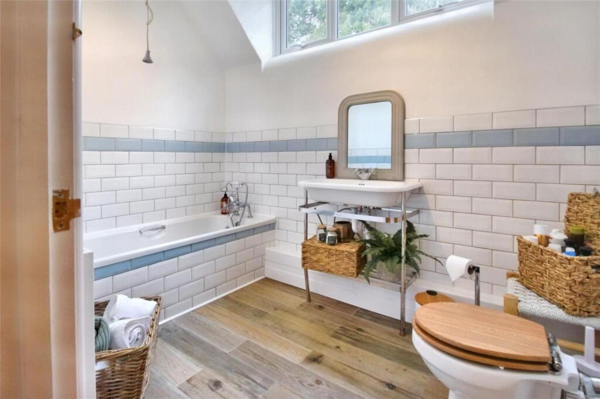6 - Central Location - Entire House - Free Parking Merthyr Tydfil Εξωτερικό φωτογραφία
